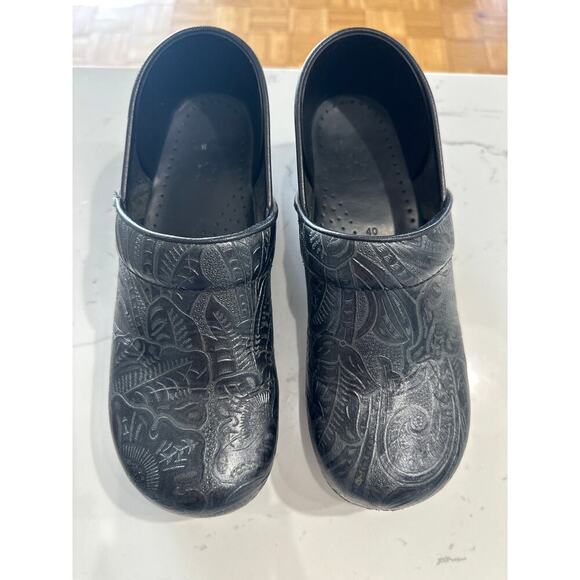 Dansko Women’s Professional Black Tooled Leather Clog, size 40, EUC - Picture 4 of 7